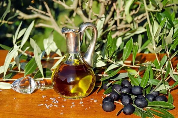 El aceite vegetal ayudará a eliminar los helmintos.